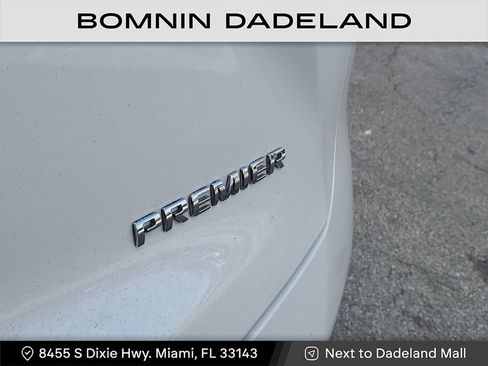 Used 2022 Chevrolet Blazer Premier image 7