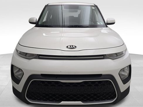 Used 2020 Kia Soul LX FWD image 3