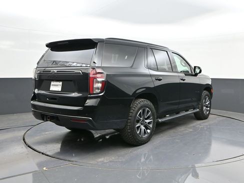 Used 2021 Chevrolet Tahoe Z71 image 11