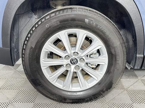 Used 2024 Toyota Grand Highlander FWD image 31