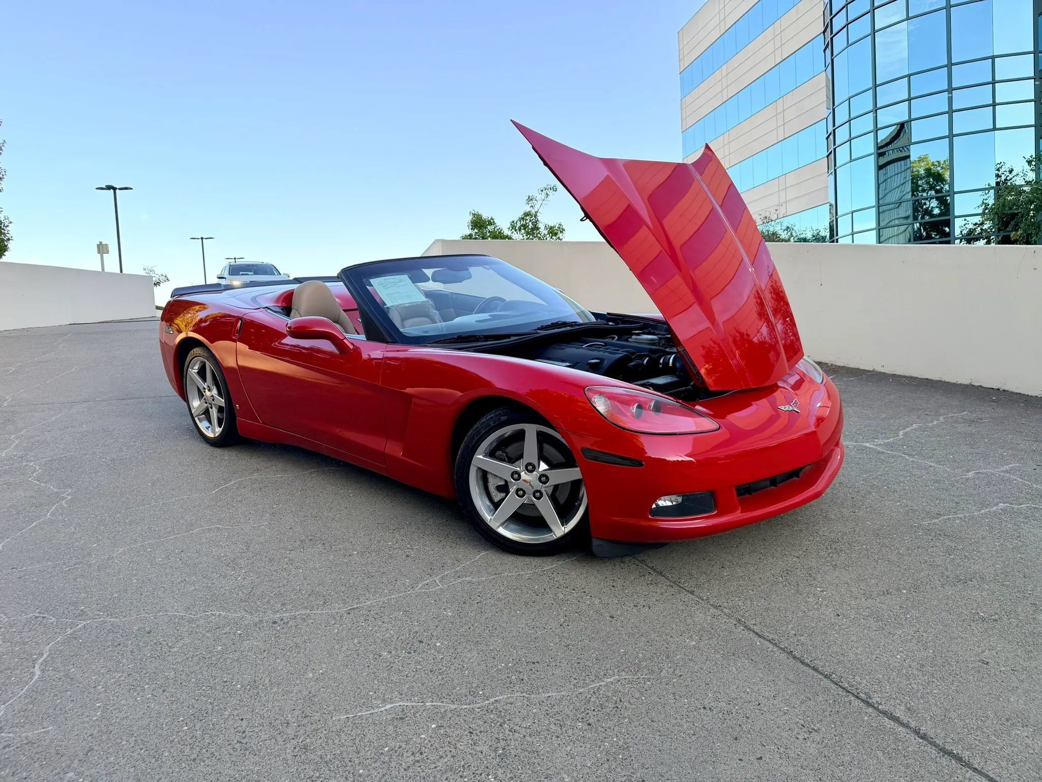 Used 2006 Chevrolet Corvette Convertible w/ Preferred Equipment Group RWD image 48