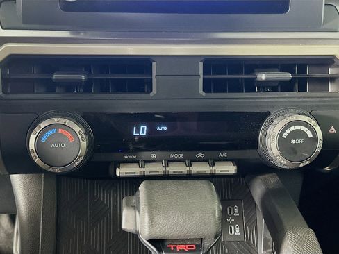 Used 2025 Toyota Tacoma TRD Off-Road image 24