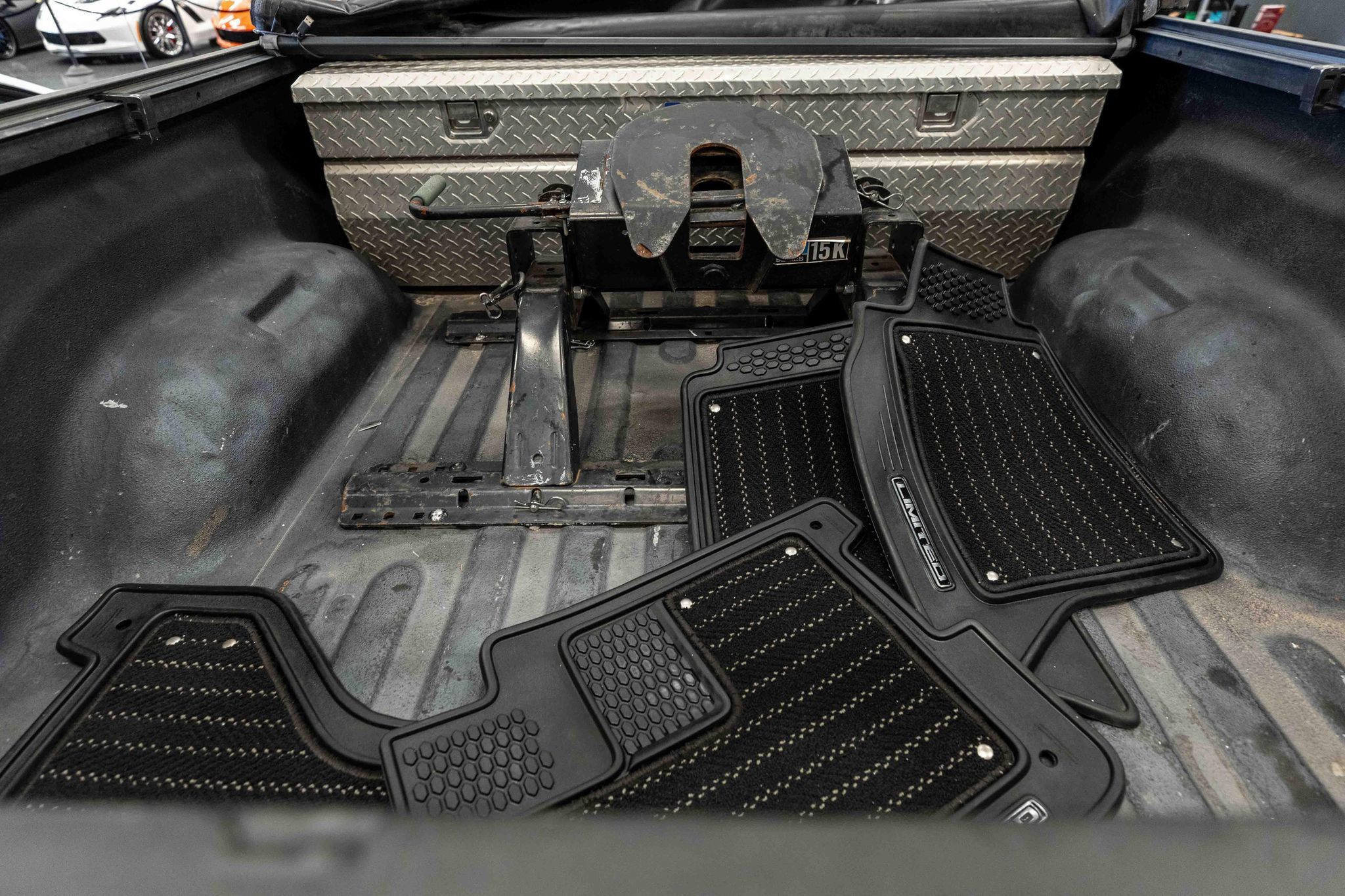 Used 2015 RAM 2500 Limited AWD/4WD image 7