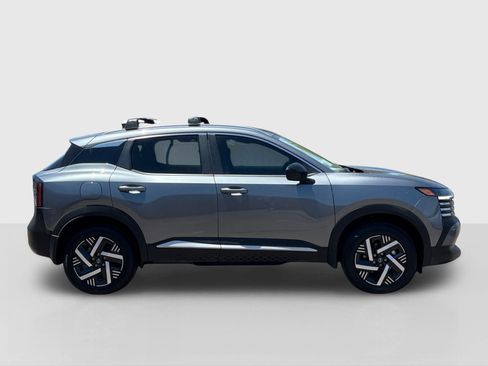 New 2026 Nissan Kicks SV w/ Cold Weather Package FWD image 6