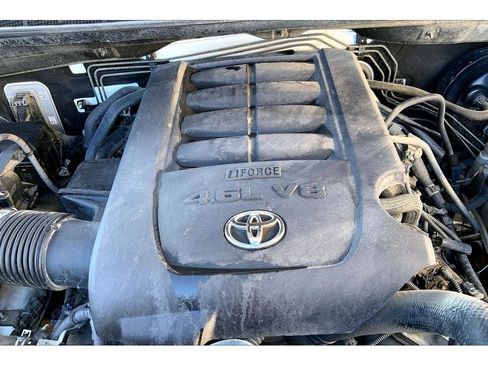 Used 2017 Toyota Tundra SR5 image 34