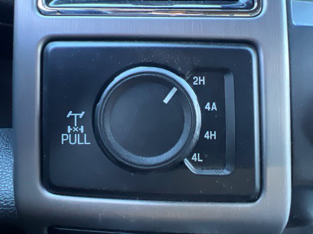 Used 2019 Ford F150 Platinum w/ Equipment Group 701A Luxury AWD/4WD image 22