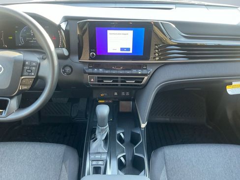 New 2026 Toyota Camry LE image 12