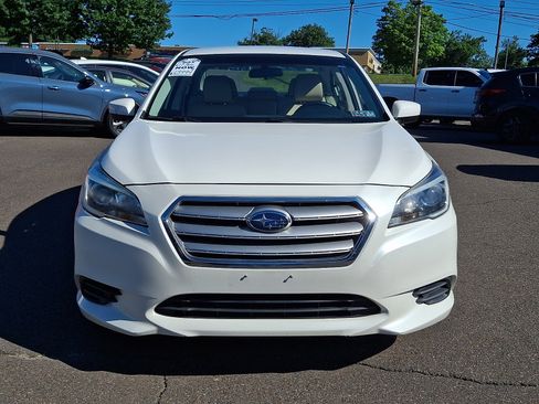 Used 2015 Subaru Legacy 2.5i Premium AWD/4WD image 2