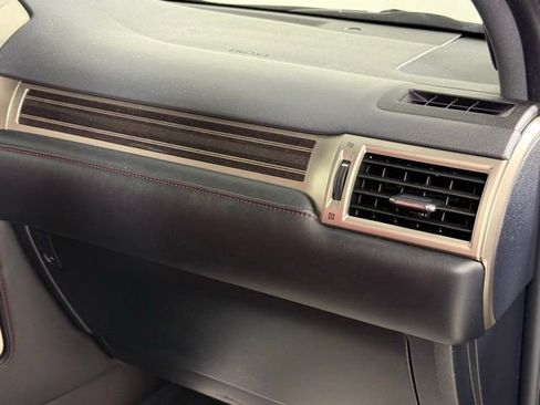 Used 2021 Lexus GX 460 Premium w/ Premium Package image 33