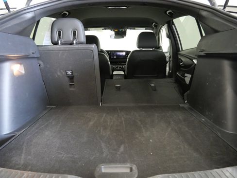 Used 2025 Buick Envista Preferred FWD image 24