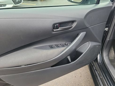 Used 2024 Toyota Corolla LE FWD image 21