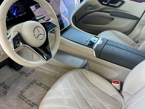 Used 2023 Mercedes-Benz EQS 580 4MATIC Sedan image 20