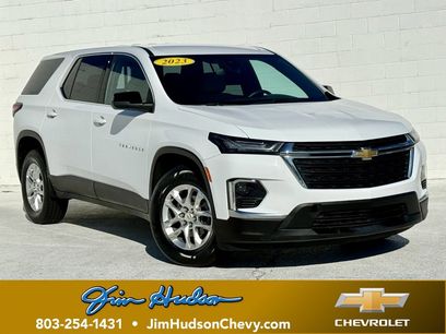 Used 2023 Chevrolet Traverse LS