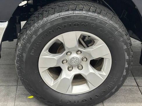 Used 2020 RAM 1500 Big Horn AWD/4WD image 6