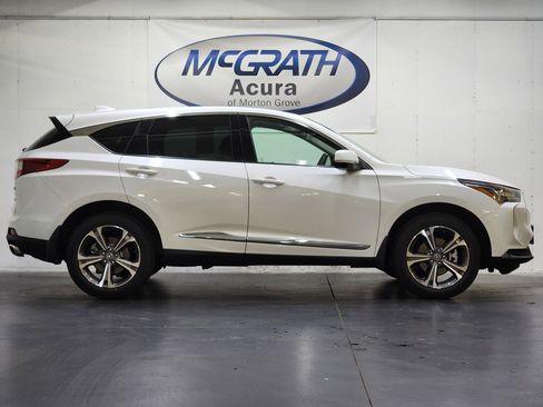 Used 2025 Acura RDX SH-AWD w/ Technology Package image 3