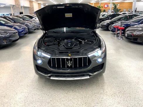 Used 2017 Maserati Levante S image 37