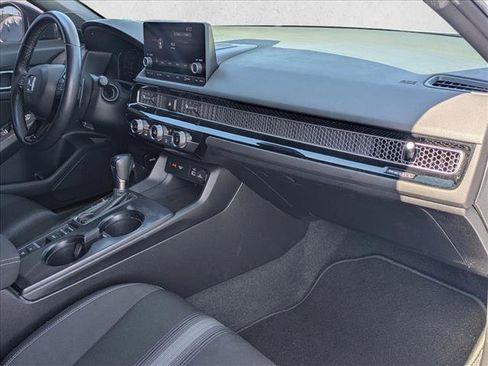 Used 2023 Honda Civic Sport image 20
