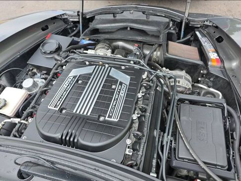 Used 2016 Chevrolet Corvette Z06 w/ 2LZ Preferred Equipment Group RWD image 5