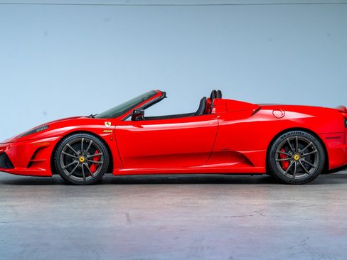 Used 2009 Ferrari F430 Scuderia RWD image 4