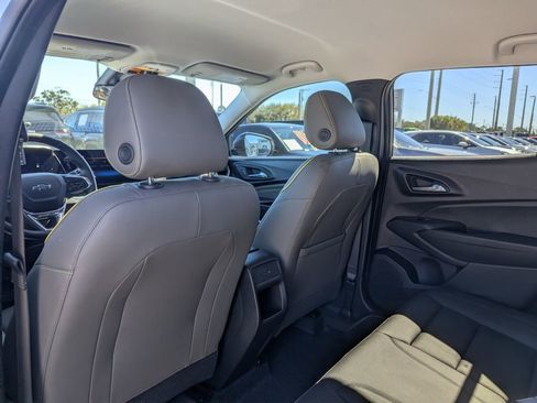 Used 2025 Chevrolet Trax ACTIV w/ Driver Confidence Package image 19