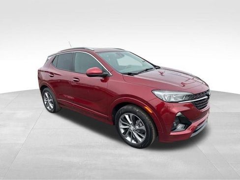 Used 2023 Buick Encore GX Select w/ Sport Touring Package FWD image 2