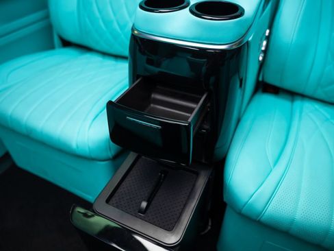 Used 2023 Mercedes-Benz Metris Passenger image 39