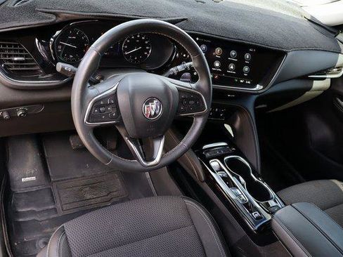 Used 2022 Buick Envision Preferred image 9