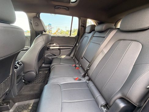 Certified 2024 Mercedes-Benz GLB 250 image 14