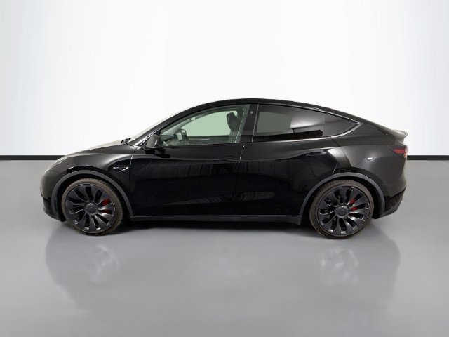 Used 2023 Tesla Model Y Performance AWD/4WD image 4