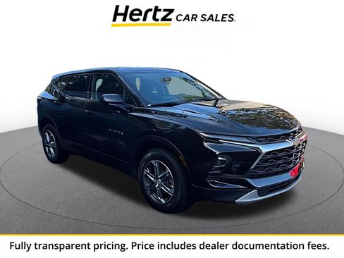 Used 2026 Chevrolet Blazer LT FWD image 1