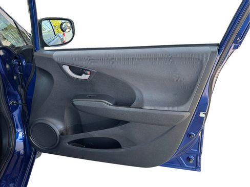Used 2011 Honda Fit image 16