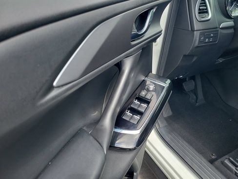 Used 2021 MAZDA CX-9 Touring w/ Touring Premium Package FWD image 10