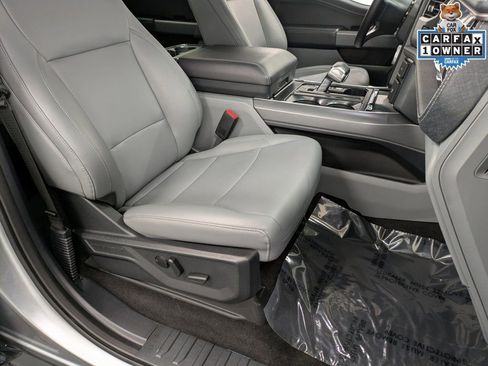 Used 2025 Ford F150 Lightning Flash image 29