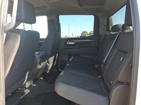 New 2026 GMC Sierra 1500 Elevation image 15