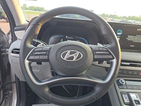 Used 2025 Hyundai Palisade SEL FWD image 9