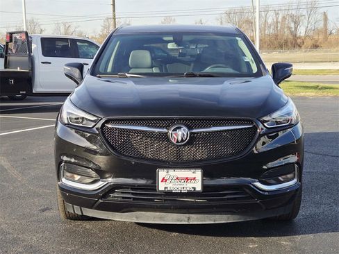 Used 2020 Buick Enclave Essence w/ Sport Touring Edition image 8
