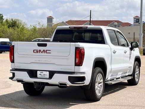 New 2026 GMC Sierra 1500 Denali w/ Technology Package AWD/4WD image 4
