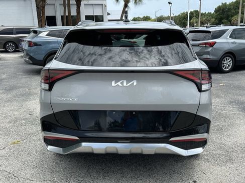 Certified 2023 Kia Sportage SX FWD image 6