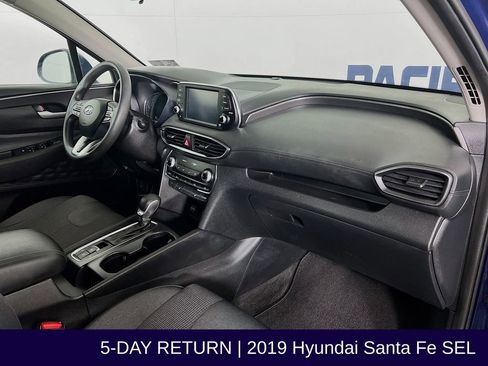Used 2019 Hyundai Santa Fe SEL image 32