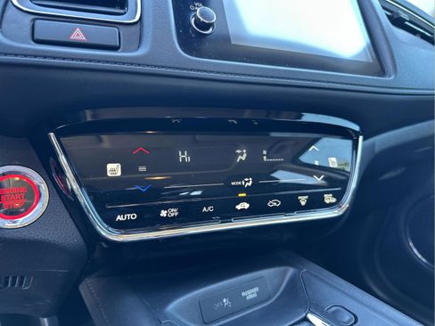 Certified 2022 Honda HR-V EX image 23