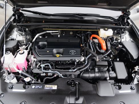 Certified 2026 Toyota Crown XLE image 16