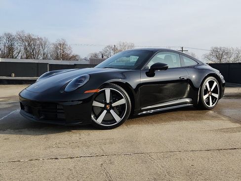 New 2026 Porsche 911 Carrera 4S image 1