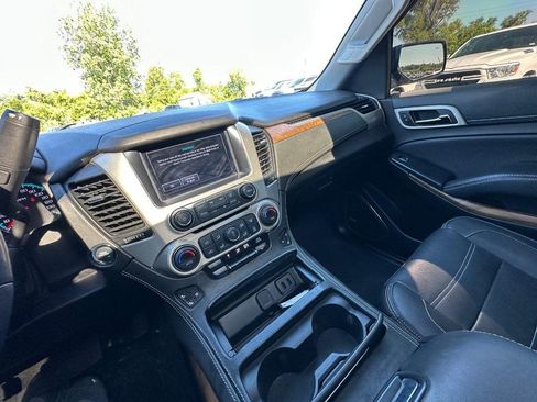 Used 2020 GMC Yukon Denali w/ Denali Ultimate Package AWD/4WD image 21