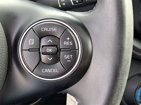 Used 2021 Kia Soul GT-Line image 22