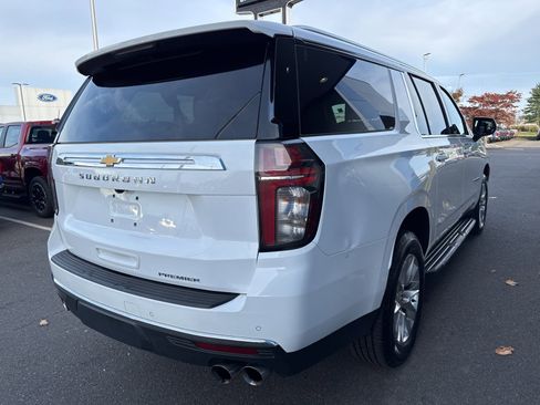 Used 2023 Chevrolet Suburban Premier image 6