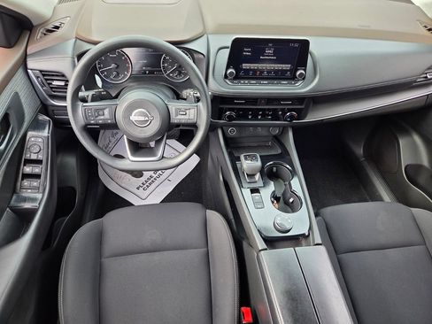 Used 2023 Nissan Rogue S AWD/4WD image 8