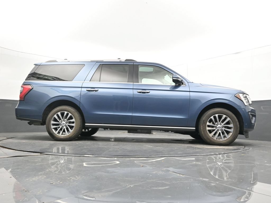 Used 2018 Ford Expedition Max Limited w/ Equipment Group 301A AWD/4WD image 30