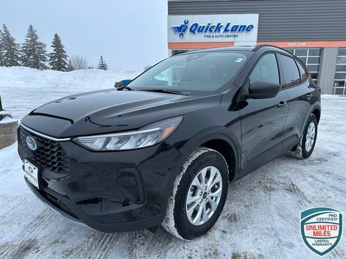 New 2026 Ford Escape Active w/ Active Premium Tech Pack AWD/4WD image 1