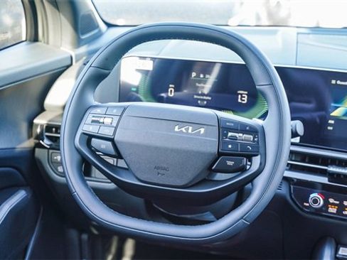 New 2026 Kia Sportage X-Line image 17