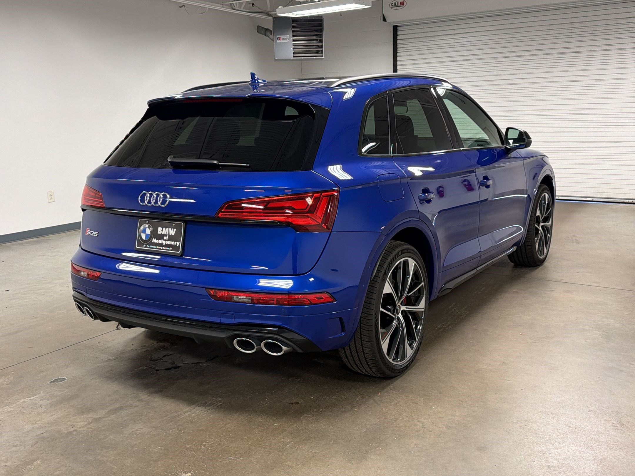 Used 2023 Audi SQ5 Premium Plus w/ Premium Plus Package AWD/4WD image 9